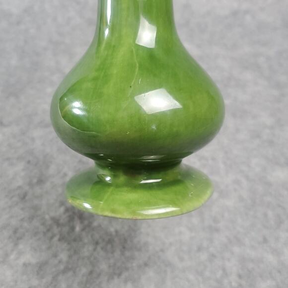 Haeger Avocado Green Bud Vase 8-1/4 Inch Glossy Teleflora MCM Pottery - Picture 6 of 8